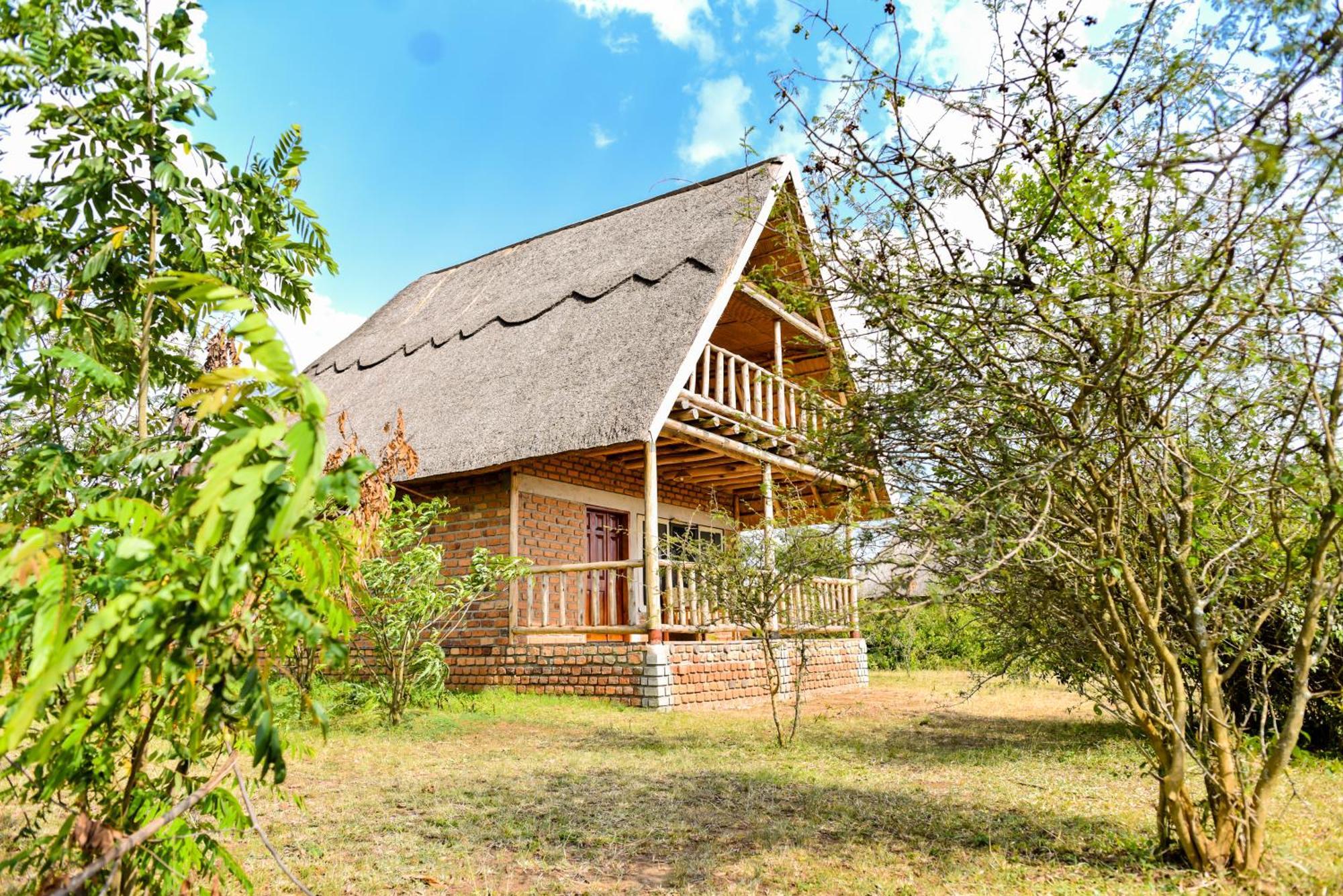 Tabingi Safari Cottages Katunguru ภายนอก รูปภาพ